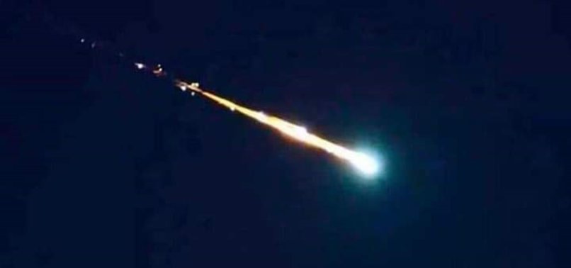 METEOR LIGHTS UP THE NIGHT IN MEXICO