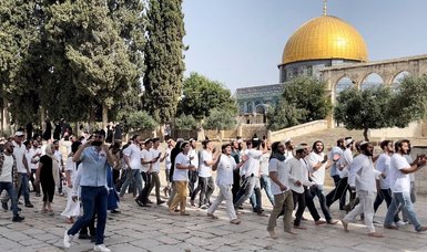 Jewish settlers forcibly enter Al-Aqsa Mosque ahead of 'flag march'
