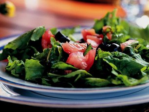 Zeytinli Roka Salatası