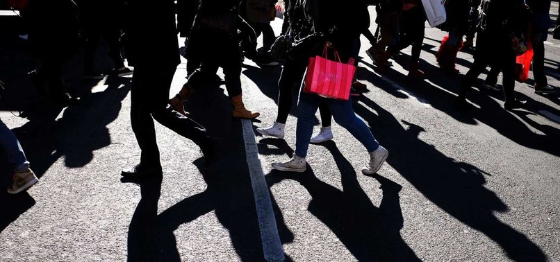 AMERICANS PERSONAL INCOME GROWTH SLOWS DOWN, BUT SPENDING RISES IN FEBRUARY