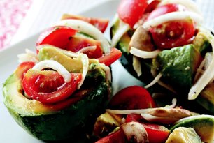 Avakadolu Domates Salatası