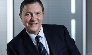 Kanarya Adaları yolcuları ona emanet