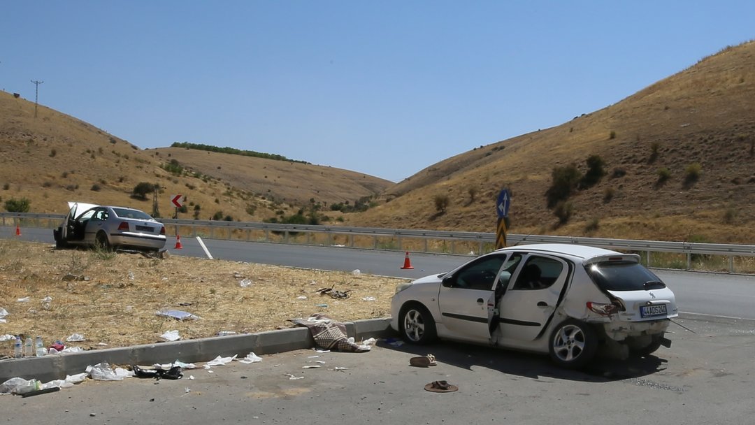 MALATYA’DA FECİ KAZA