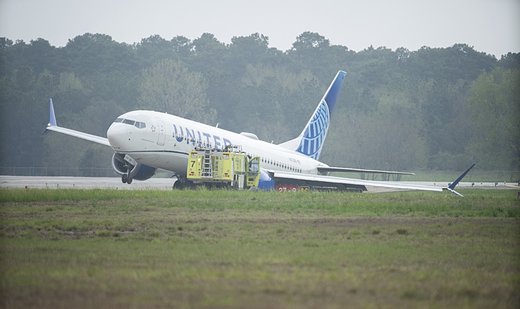 7 injured when United Airlines flight diverted to NYC amid turbulence