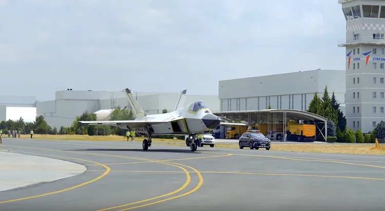KAAN successfully completed its taxi test