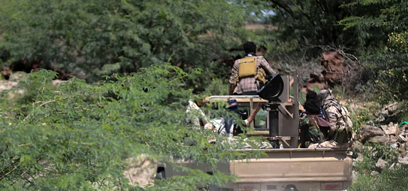 YEMENI ARMY SAYS 100 HOUTHIS KILLED, 5 DRONES DOWNED IN SOUTHWESTERN TAIZ PROVINCE