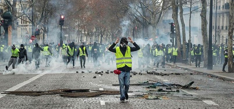 YELLOW VESTS VOW TO CONTINUE PROTESTS SATURDAY