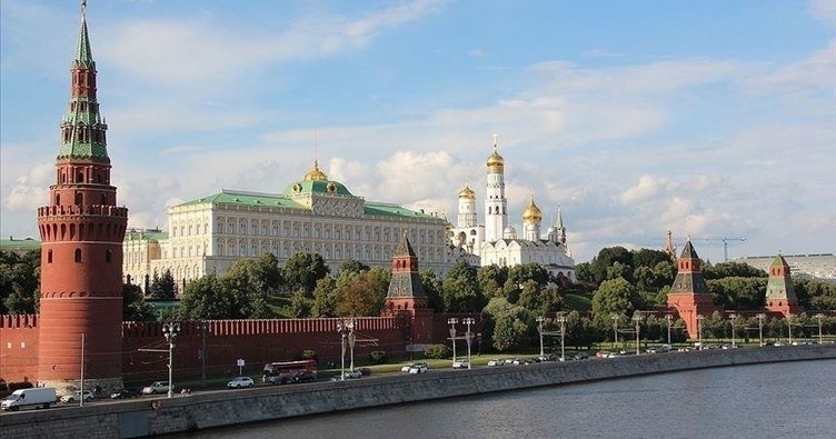 Rusya AB’nin doğal gaz fiyatına sınır getirmesine tepki gösterdi