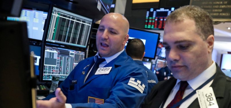 US STOCKS PLUNGE ON FALLING TECH, CHINA TRADE TENSIONS
