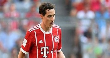 Bayern Munich confirm sale of Rudy to Schalke