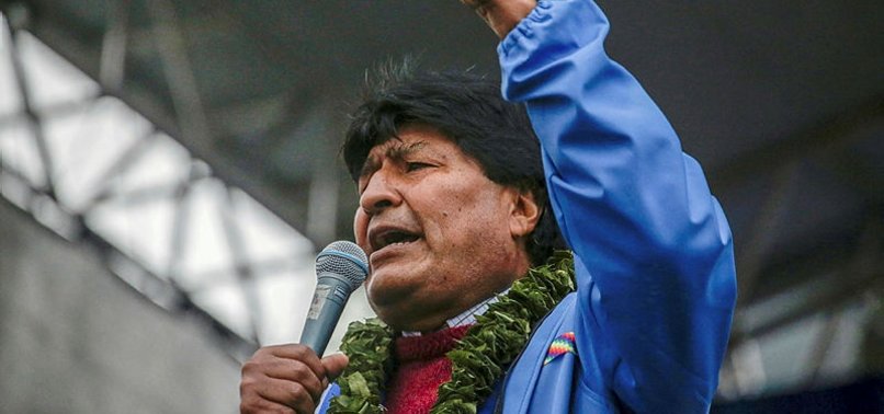 PERU BARS BOLIVIAS EX-LEADER MORALES