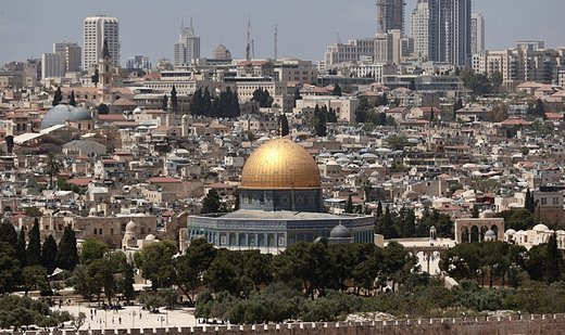 Over 700 illegal Israeli settlers storm into Al-Aqsa Mosque