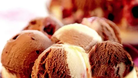 Dondurmalı İrmikli Puding