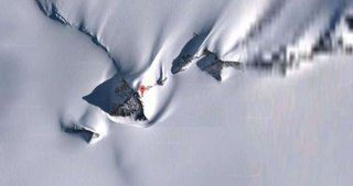 Google Earth gizemli piramitin peşinde!