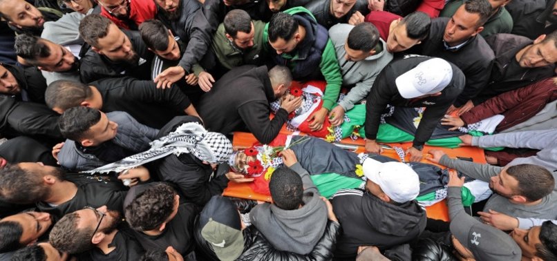 5 PALESTINIANS KILLED BY ISRAELI FIRE IN WEST BANK