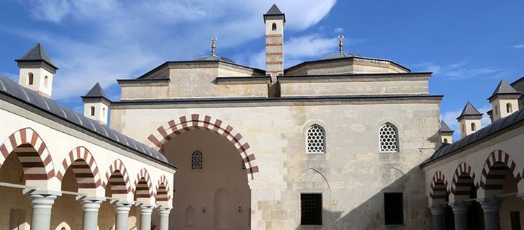 Fatih’in eğitim aldığı medresenin restorasyonu tamamlandı