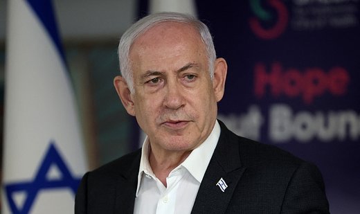 Netanyahu asks War Cabinet Minister Gantz not to resign