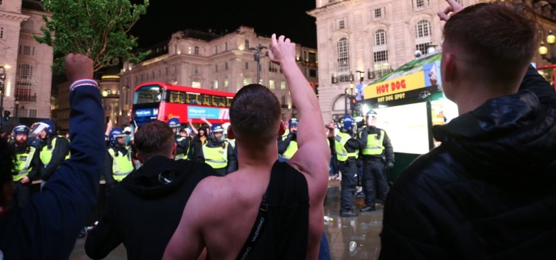 49 ARRESTED, 19 POLICE INJURED IN LONDON AMID EURO 2020 FINAL