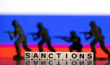 Western sanctions affect Russian modern sectors severely