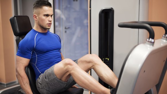 Leg Press Nasıl Yapılır? Leg Press Hangi Bölgeyi Çalıştırır? En Etkili Bacak Hareketleri