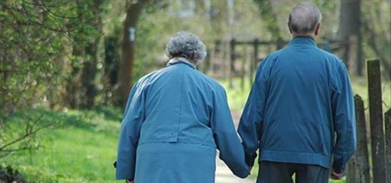 LIFE EXPECTANCY DECLINES IN EU