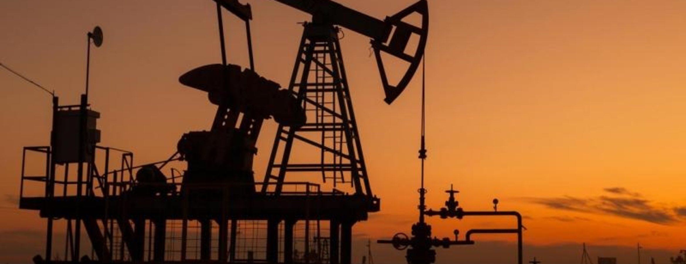 Brent petrolün varil fiyatı 82,63 dolar