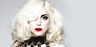 Bir pop ikonun radikal değişimi