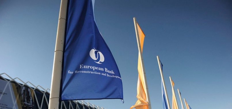 EUROPEAN BANK BACKS CASHLESS MOBILE PAYMENTS IN TURKEY