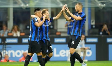 Barella stunner earns Inter comfortable 3-1 win over Cremonese