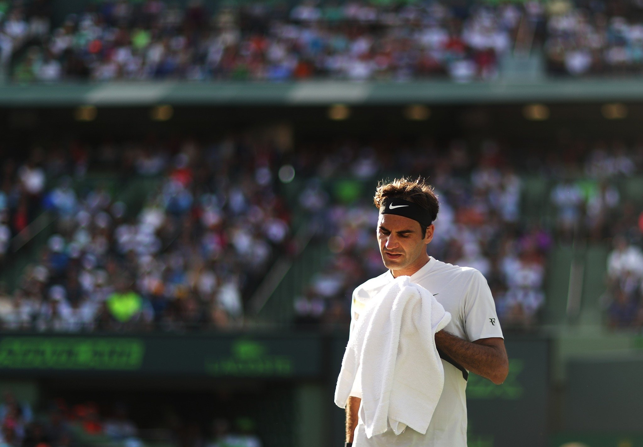 175 NUMARA, FEDERER’İ YENDİ!