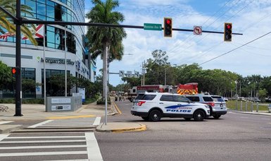 Residents being evacuated in Bradenton due to suspected gas leak