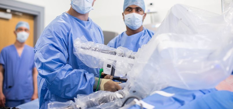 ROBOTIC SURGERY OFFERS OPERATIONS MADE FROM DISTANCE