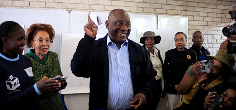 SOUTH AFRICAS RULING ANC SUFFERS HISTORIC ELECTION LOSS
