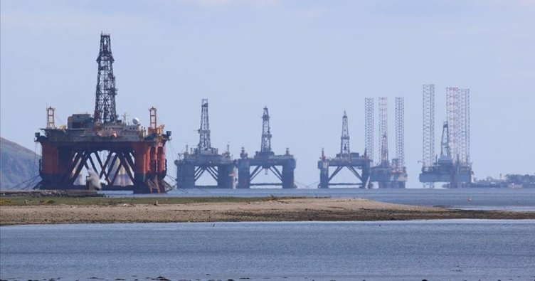 Brent petrolün varil fiyatı 90,32 dolar