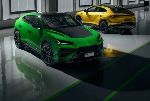 URUS PERFORMANTE DAHA GÜÇLÜ VE SPORTİF BİR MODEL