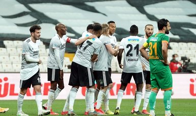 Beşiktaş claim comfortable 3-0 win against Alanyaspor