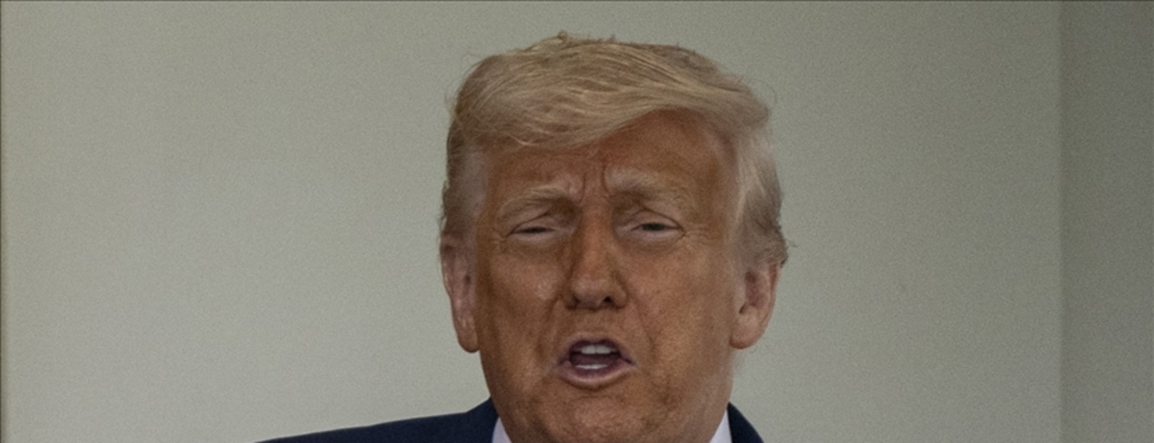 Trump, ABD Uluslararası Ticaret Mahkemesinin tarifeleri engelleyen kararının siyasi olduğunu savundu
