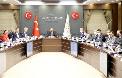 ElvanAlmanşirketlerininyöneticileriylebuluştu
