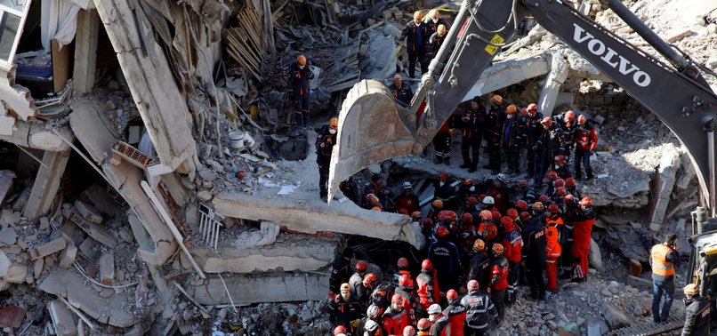 TURKISH TEAMS HUNT FOR QUAKE SURVIVORS AS DEATH TOLL HITS 38