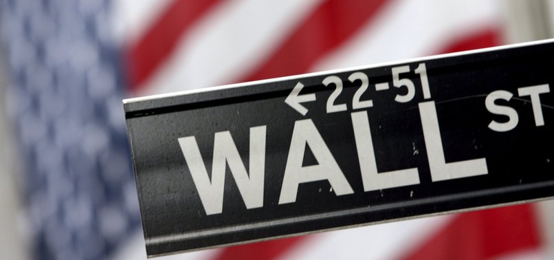 WALL STREET PLUNGE 3 PERCENT WITH CHINA TARIFFS ON US