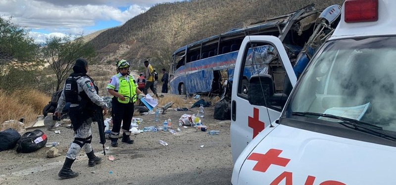 Bus carrying migrants in Mexico crashes, killing 17