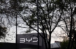 BYD rakiplerini geride bıraktı