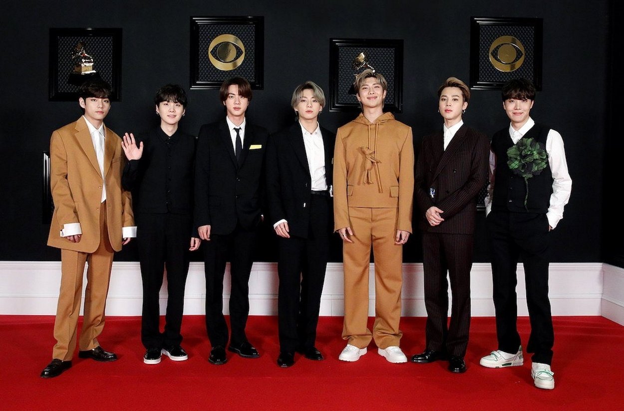 BTS’TEN NEFRETİ DURDURUN ÇAĞRISI