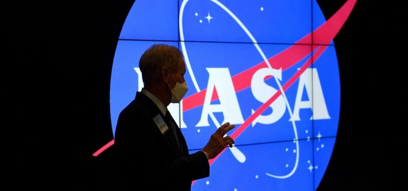 NASA POSTPONES MOON LANDING UNTIL AT LEAST 2025