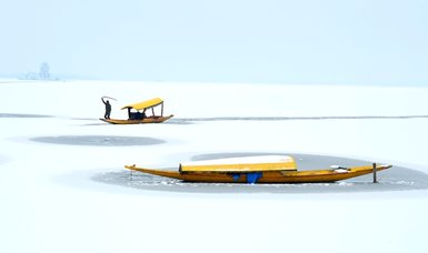 Kashmir reels under bitter cold spell