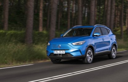 MG ZS EV YENİLENDİ