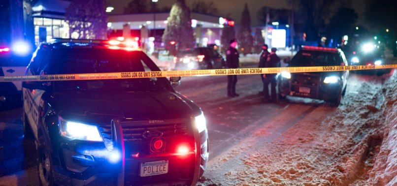 MINNEAPOLIS POLICE SHOOT MAN DEAD DURING TRAFFIC STOP
