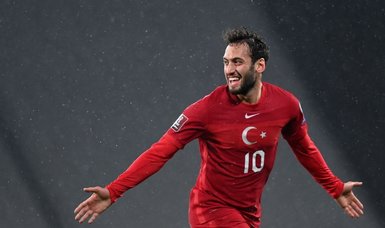 Inter sign Çalhanoğlu from rivals AC Milan