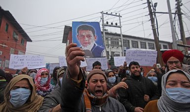 Pakistan calls on India to give bodies of Kashmiris to kin
