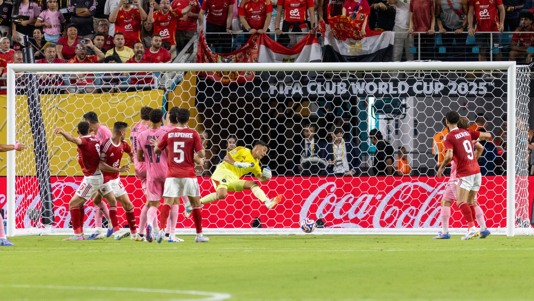 KULÜPLER DÜNYA KUPASI AÇILIŞ MAÇI GOLSÜZ BAŞLADI